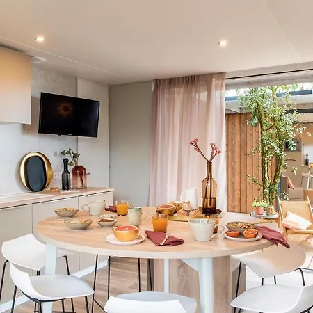 Holiday home Gronenberger Muehle Haus 24 Scharbeutz